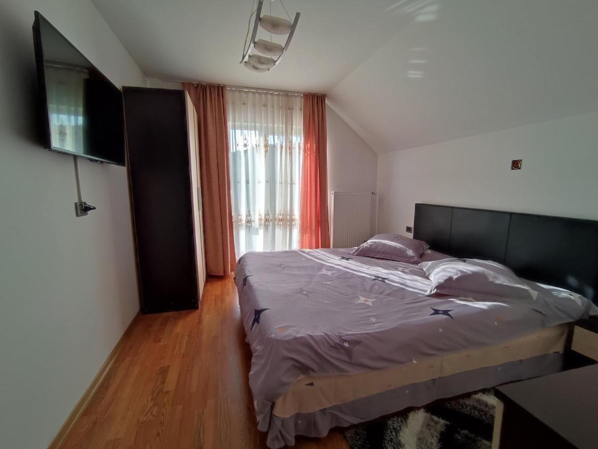 Villa Casa Danci Centru à Borşa Extérieur photo